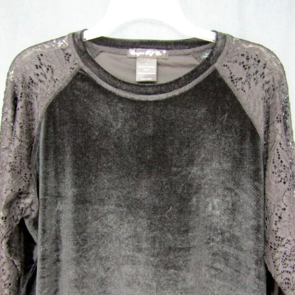 Cowgirl Tuff Black Velvet Long Lace Sleeve Top Womens Size L Velour New Tag - Picture 2 of 10